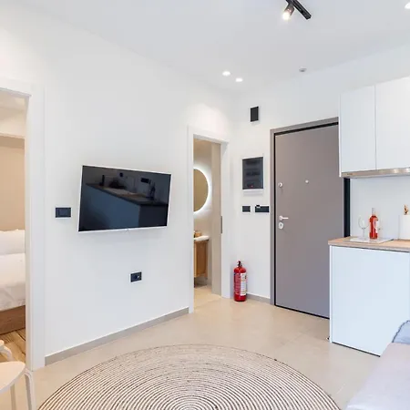 Clic Suite And Family Ioannina Exterior photo